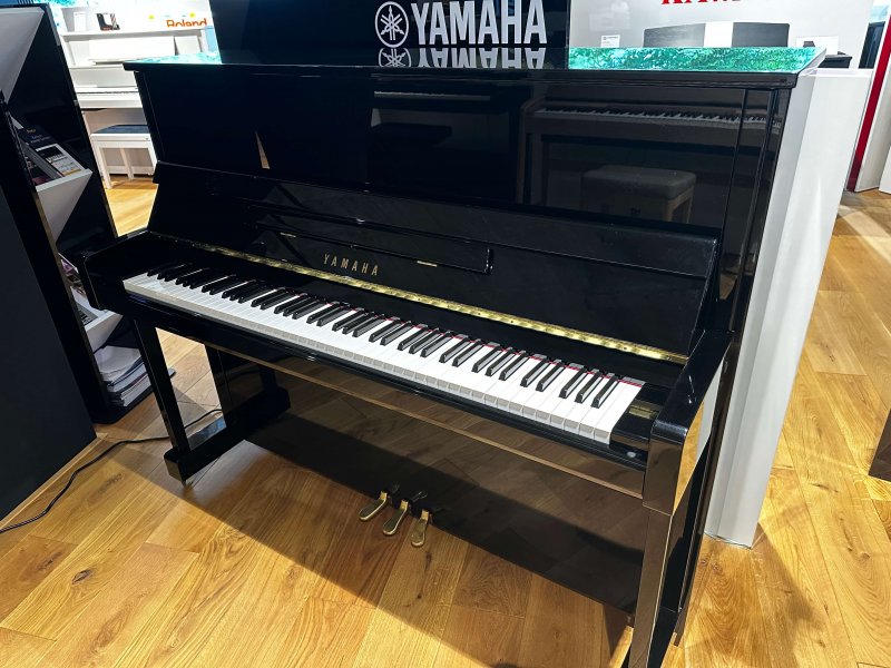 Yamaha B3 Klavier Bj. 2014